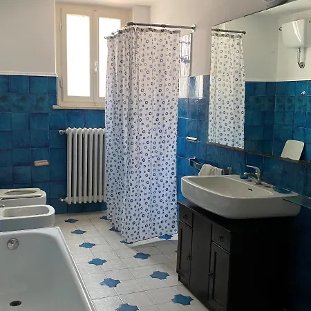 Penzion Mediterraneo Rooms Cecina 3*