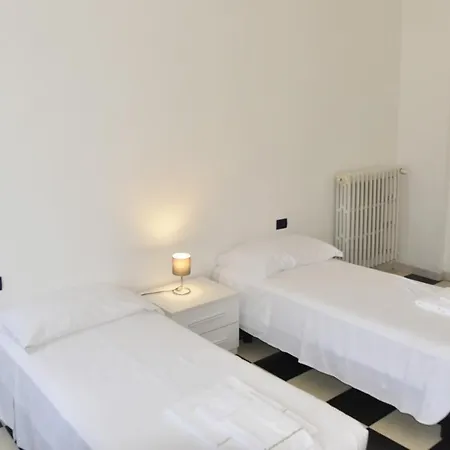 Penzion Mediterraneo Rooms Cecina 3*