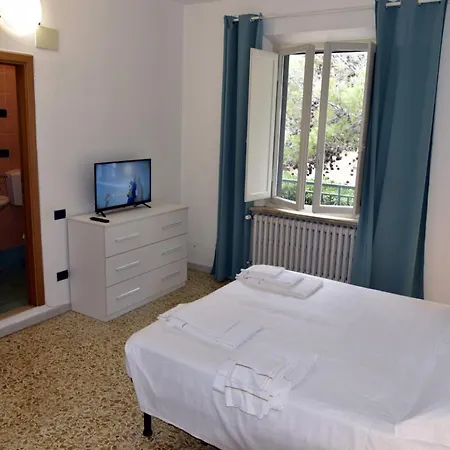Mediterraneo Rooms Cecina 3* Marina di Cecina